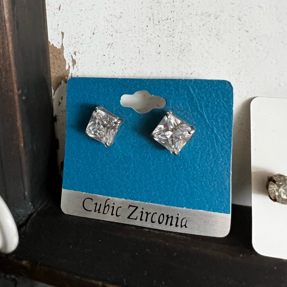 NWT Square Cubic Ziconia Earrings
